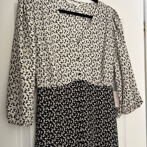 LC Lauren Conrad | V-Neck Button Front Crepe Midi Dress | Size: Petite XXL | NWT - Picture 5 of 8